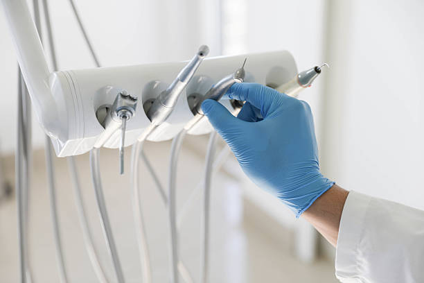 Professional Tooth Extraction technician working in Locust Grove, OK
